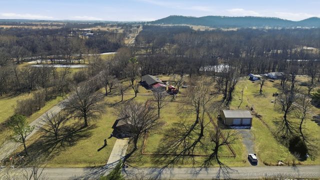 15876 E Pony Lake Drive, Claremore, OK 74019