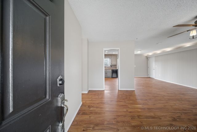 15876 E Pony Lake Drive, Claremore, OK 74019