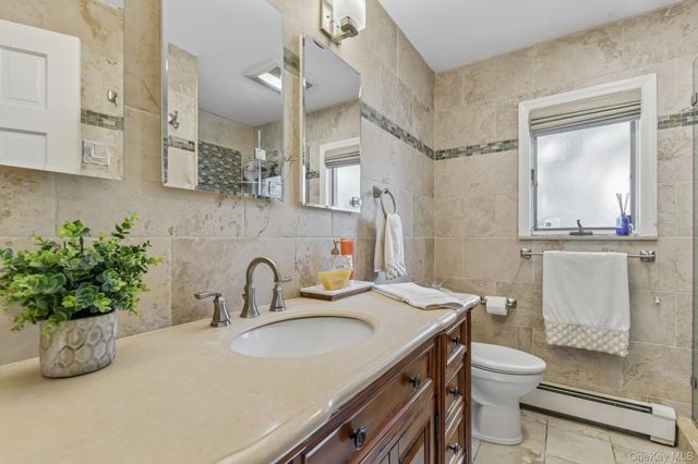7814 Langdale Street, New Hyde Park, NY 11040