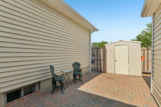7814 Langdale Street, New Hyde Park, NY 11040