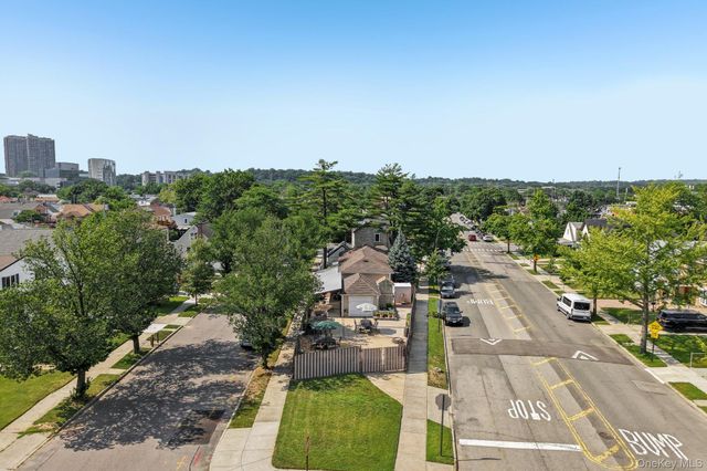 7814 Langdale Street, New Hyde Park, NY 11040