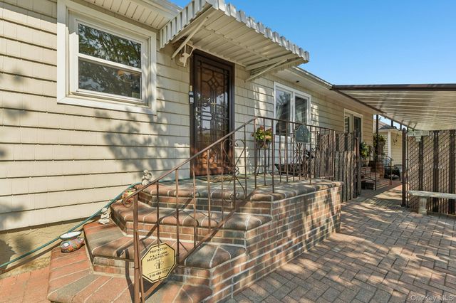 7814 Langdale Street, New Hyde Park, NY 11040