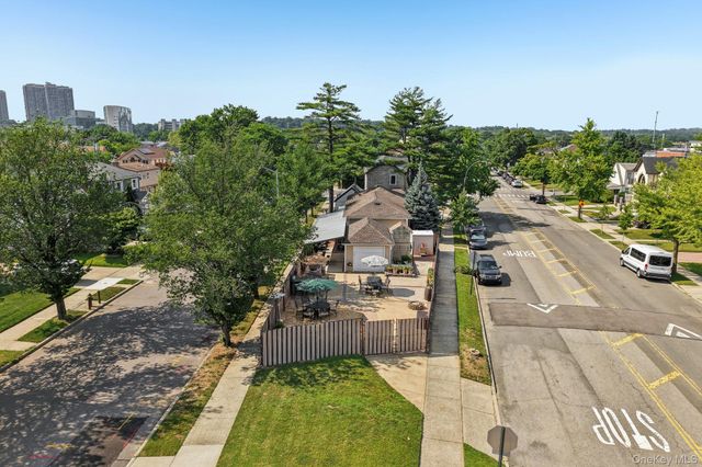 7814 Langdale Street, New Hyde Park, NY 11040
