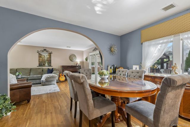 7814 Langdale Street, New Hyde Park, NY 11040