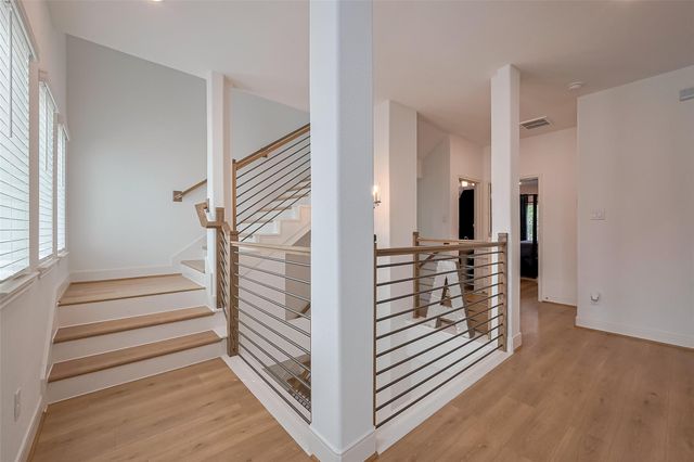 1615 Regents Gate Road, Houston, TX 77055