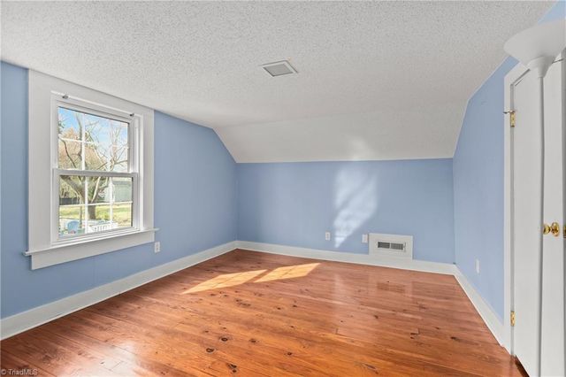 1256 Irving Street, Winston-salem, NC 27103