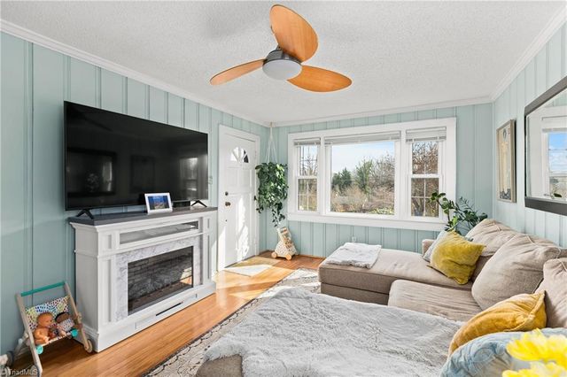 1256 Irving Street, Winston-salem, NC 27103