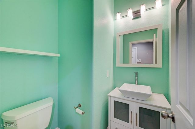 10120 Lexington Pines Avenue, Las Vegas, NV 89129