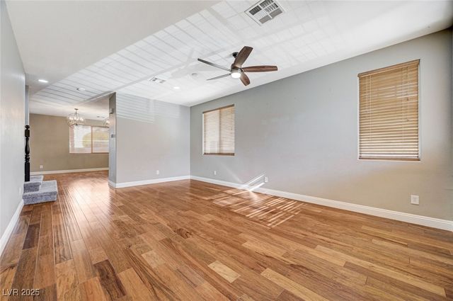 10120 Lexington Pines Avenue, Las Vegas, NV 89129