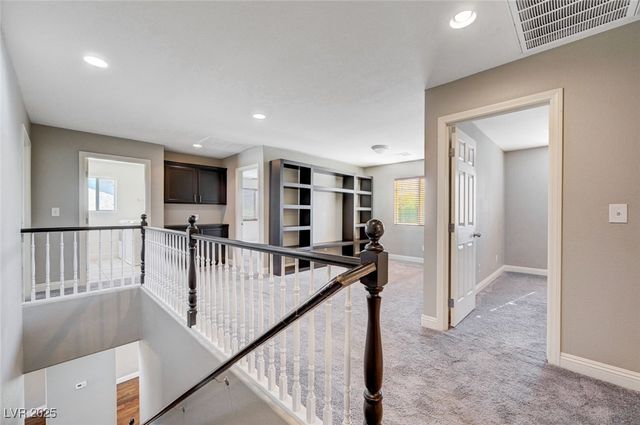 10120 Lexington Pines Avenue, Las Vegas, NV 89129