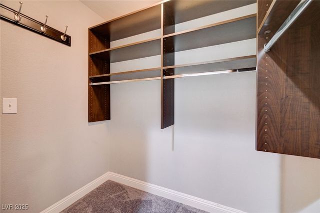 10120 Lexington Pines Avenue, Las Vegas, NV 89129