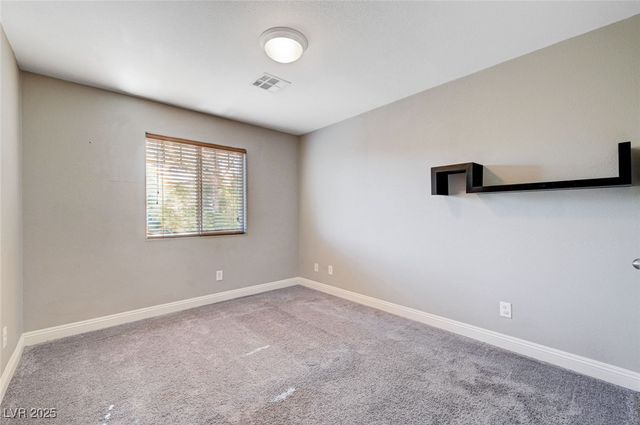 10120 Lexington Pines Avenue, Las Vegas, NV 89129