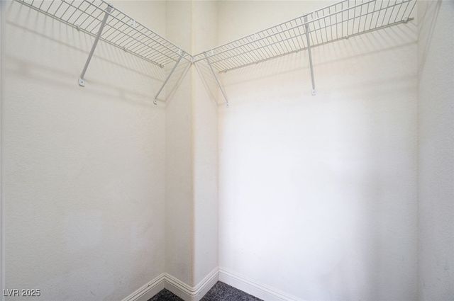 10120 Lexington Pines Avenue, Las Vegas, NV 89129