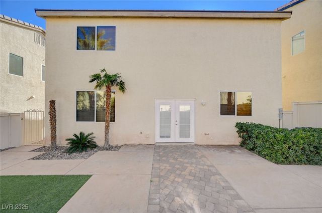 10120 Lexington Pines Avenue, Las Vegas, NV 89129