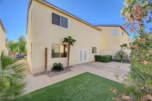 10120 Lexington Pines Avenue, Las Vegas, NV 89129