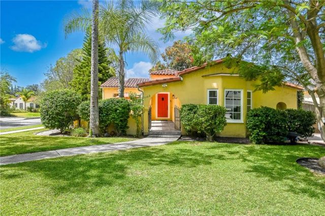 1102 Olmsted Drive, Glendale, CA 91202