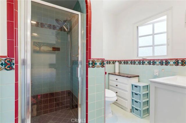1102 Olmsted Drive, Glendale, CA 91202