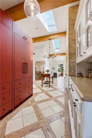 1102 Olmsted Drive, Glendale, CA 91202