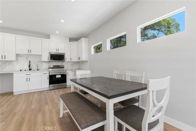 1102 Olmsted Drive, Glendale, CA 91202