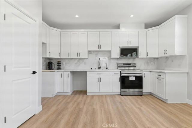 1102 Olmsted Drive, Glendale, CA 91202