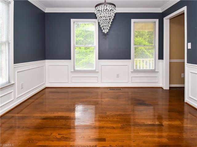 2245 Glenshire Court, Winston-salem, NC 27127
