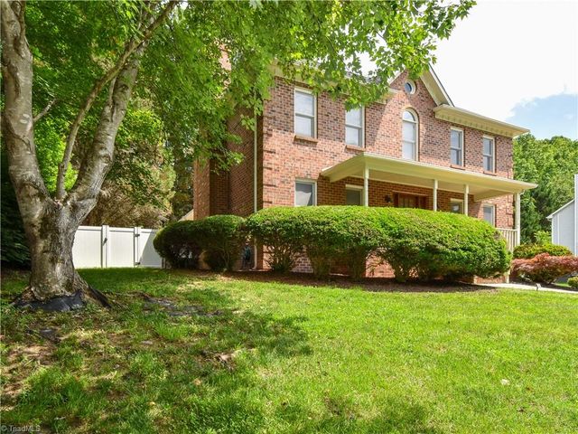 2245 Glenshire Court, Winston-salem, NC 27127