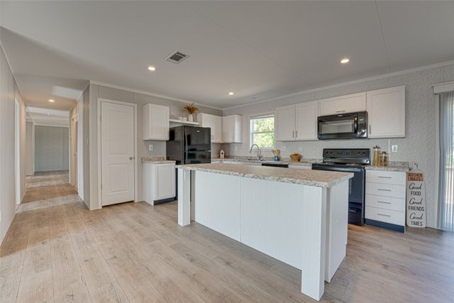 3061 Cochise Court, Ferris, TX 75125