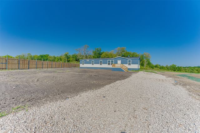 3061 Cochise Court, Ferris, TX 75125