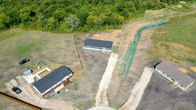 3061 Cochise Court, Ferris, TX 75125