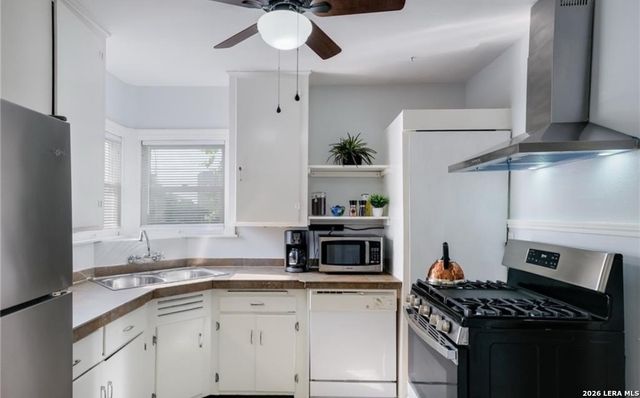 422 Pershing B, San Antonio, TX 78209