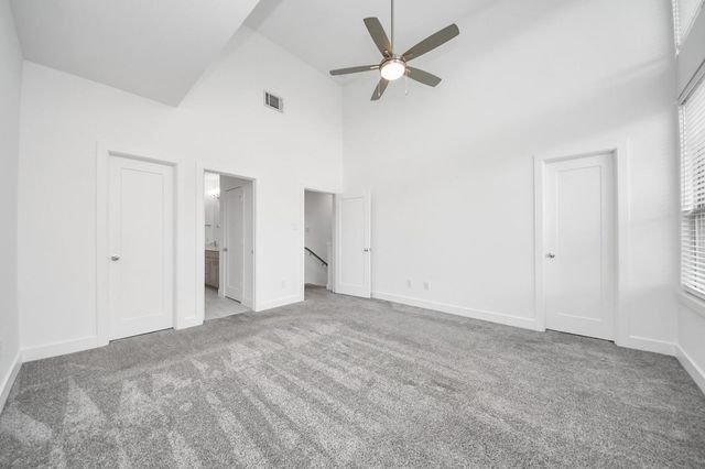 18527 Centro Row, Shenandoah, TX 77385