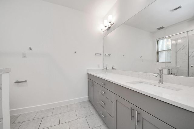 18527 Centro Row, Shenandoah, TX 77385