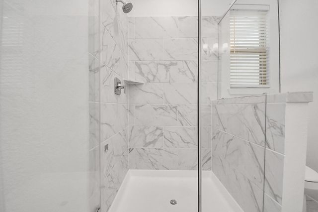 18527 Centro Row, Shenandoah, TX 77385