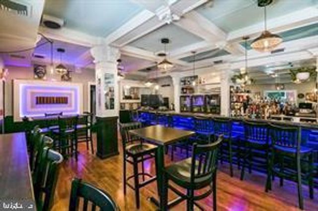 2047 GREEN ST, Philadelphia, PA 19130