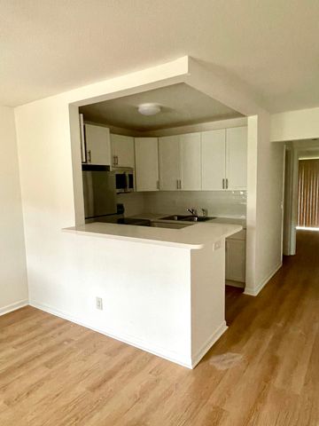 203 Easthampton I, West Palm Beach, FL 33417