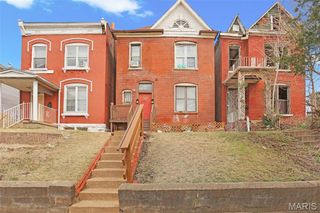 4523 Page Boulevard, St Louis, MO 63113