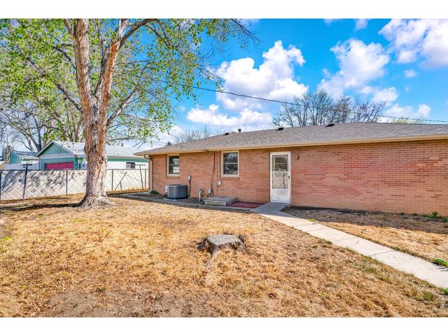 1229 Sherman St, Longmont, CO 80501