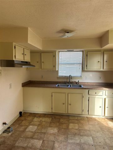 3506 Hinton Boulevard, Houston, TX 77022