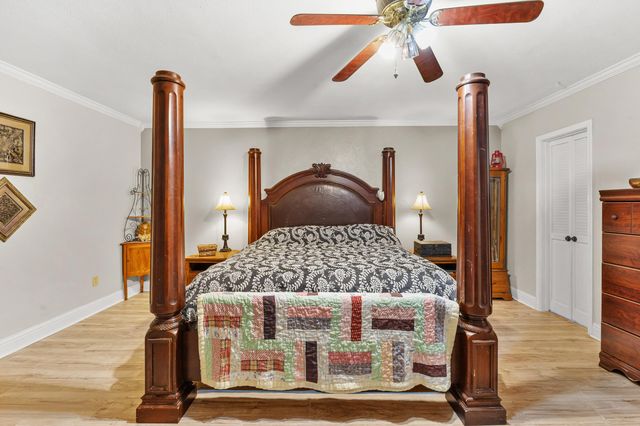 1302 W Sabine St., Carthage, TX 75633