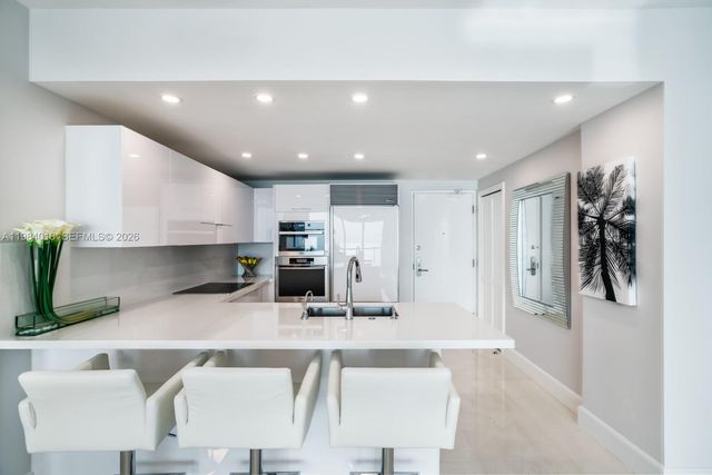 6799 Collins Ave 1404, Miami Beach, FL 33141