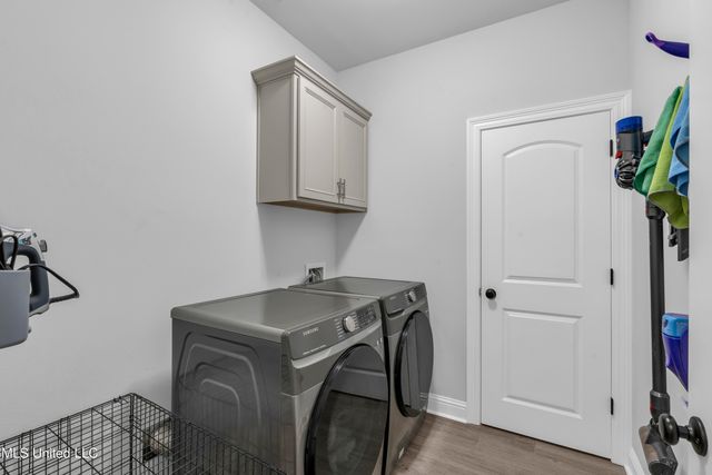 9371 Taylor Place, Ocean Springs, MS 39564