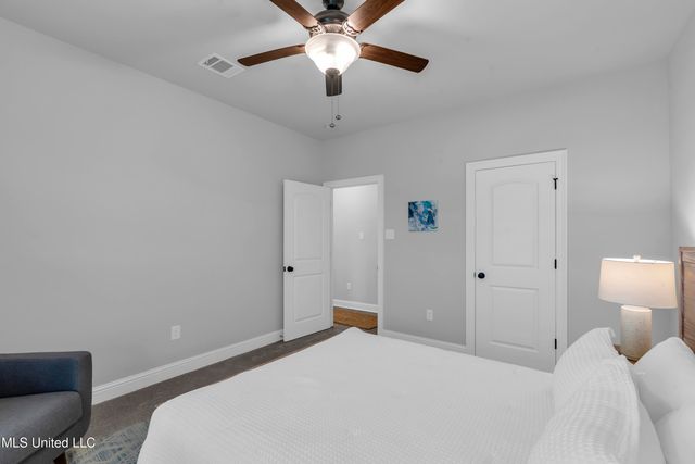 9371 Taylor Place, Ocean Springs, MS 39564