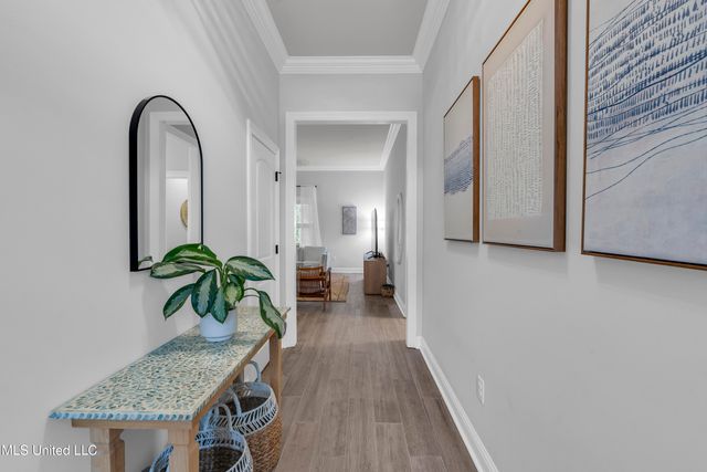 9371 Taylor Place, Ocean Springs, MS 39564