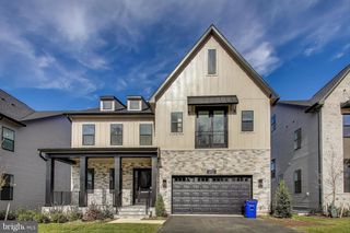 6921 RENITA LN, Bethesda, MD 20817