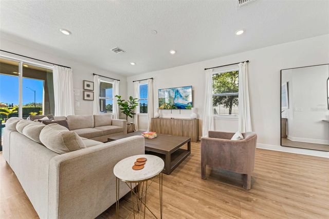 284 SOUTHFIELD STREET, Kissimmee, FL 34747