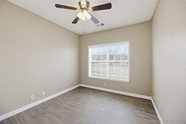 3105 N 1st Street, Broken Arrow, OK 74012