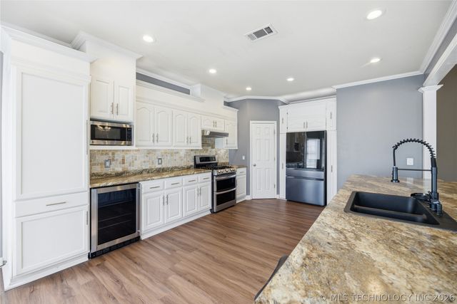 3105 N 1st Street, Broken Arrow, OK 74012