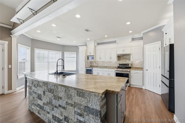 3105 N 1st Street, Broken Arrow, OK 74012