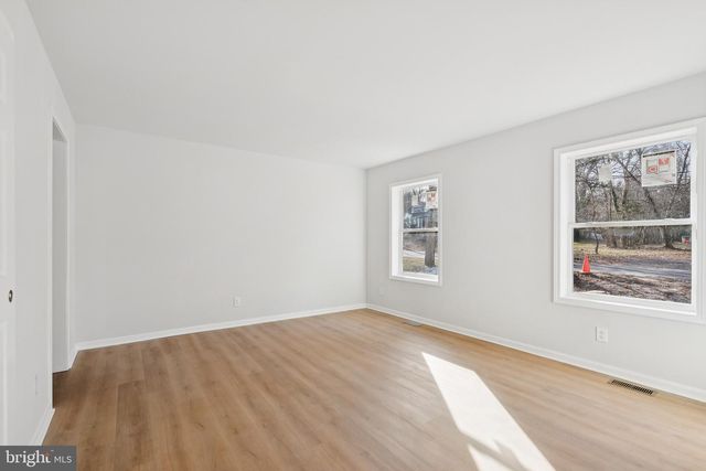 47 HIGHLAND AVE, Clementon, NJ 08021