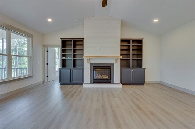 121 Hideaway Lane, Easley, SC 29640